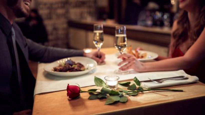 One month anniversary gift ideas for him