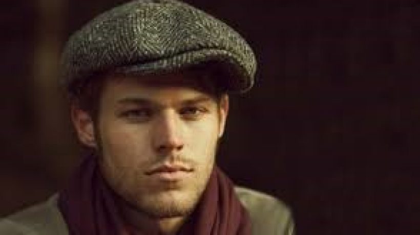 5 famous hats of the past and how to wear them today