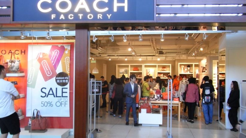 Coach Outlet vs Coach: Main Differences Differences